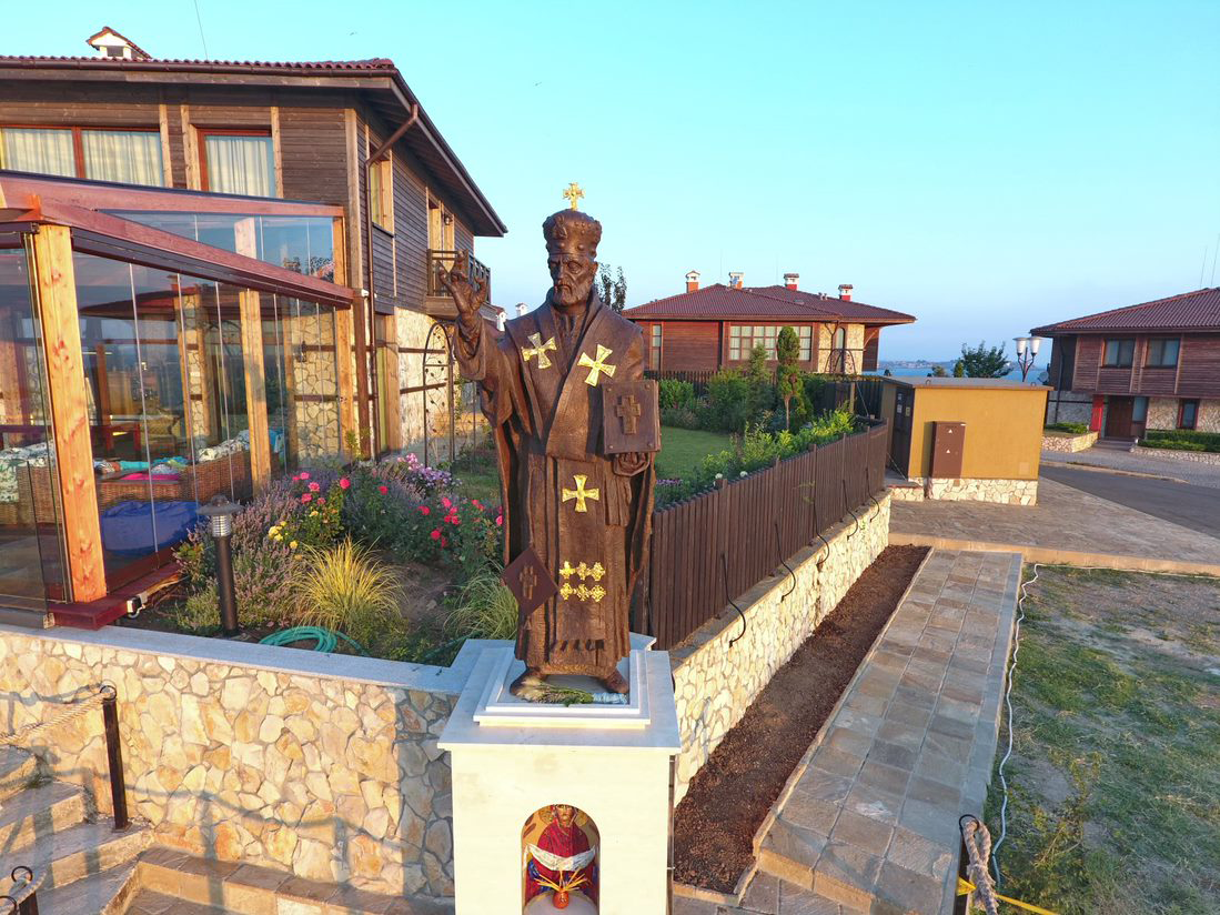 Saint Nicola