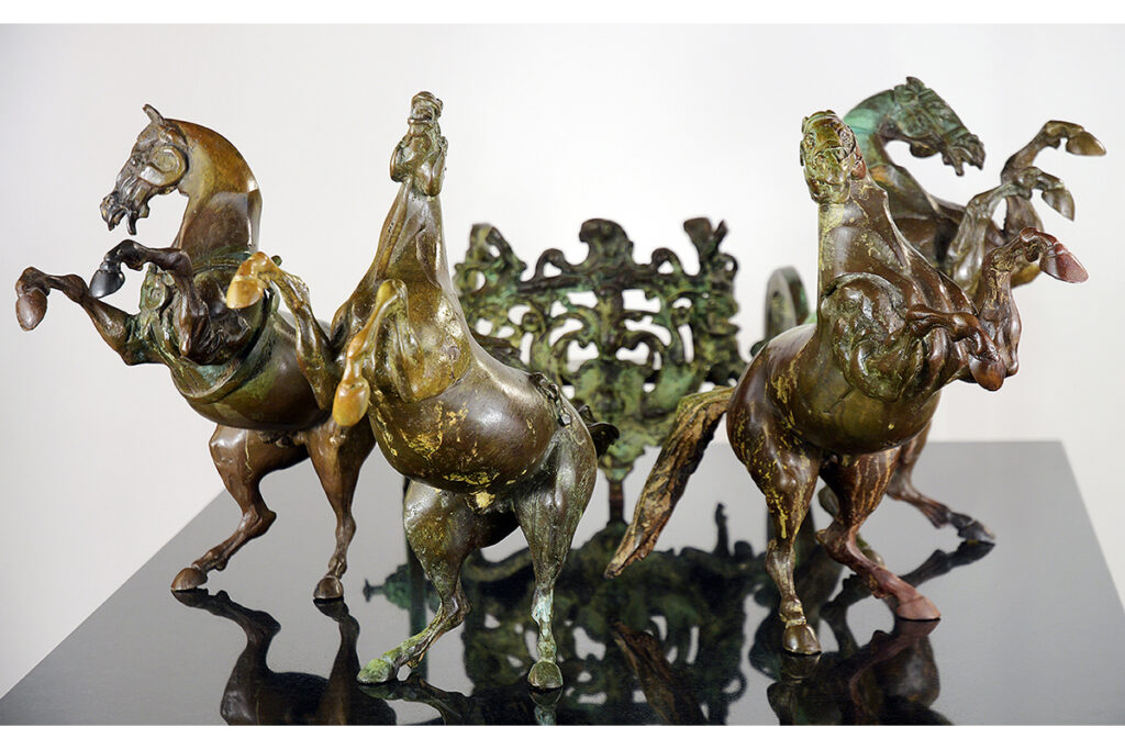 Horses_With_Charriot_View_D